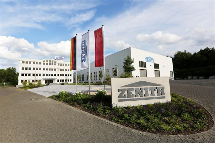 குவாங்காங்கின் ஜெர்மன் துணை நிறுவனமான Zenite, கைவினைத்திறன் மற்றும் விசுவாசத்திற்கு அஞ்சலி செலுத்தி, நீண்டகாலமாக பணியாற்றும் ஊழியர்களைப் பாராட்டுகிறது.